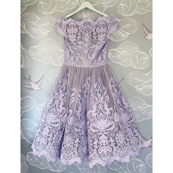 ModCloth ChiChi London Lilac Lace Dress Sz 6 - Picture 6 of 12